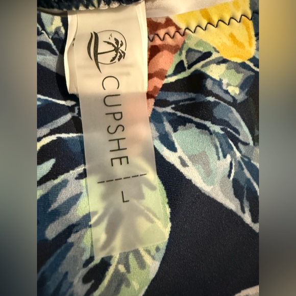 Cupshe Yellow and tropical print bikini - Picture 8 of 9